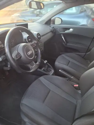 Audi A1 Sportback 2016 - 13500 EUR, 169098 km - 169098km - foto 15 de 17
