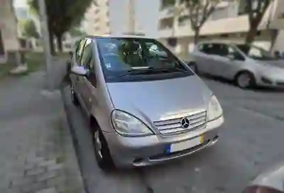 Mercedes-Benz A 140 2001 - 2000 EUR, 180000 km - AUTO.MOTO.pt - 180000km - foto 3 de 6