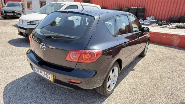 Mazda 3 2005 - 3500 EUR, 168000 km - AUTO.MOTO.pt - 168000km - foto 9 de 49