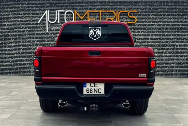 Dodge RAM 1998 - 24900 EUR, 110000 km - AUTO.MOTO.pt - 110000km - foto 2 de 17