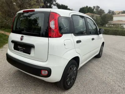 Fiat Panda 2018 - 8999 EUR, 60000 km - AUTO.MOTO.pt - 60000km - foto 9 de 12
