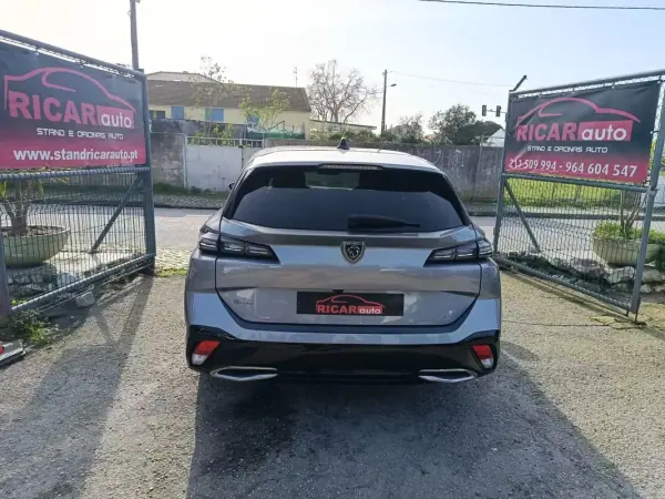 Peugeot 308 2023 - 18900 EUR, 75511 km - AUTO.MOTO.pt - 75511km - foto 4 de 27
