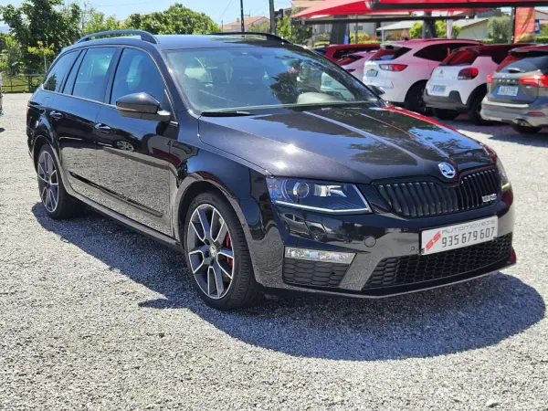 Skoda Octavia Break 2014 - 14500 EUR, 257000 km - AUTO.MOTO.pt - 257000km - foto 28 de 78
