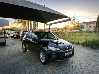 SEAT Arona 2020 - 15890 EUR, 40000 km - AUTO.MOTO.pt - 40000km - foto 9 de 12