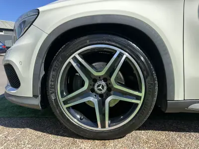 Mercedes-Benz GLA 220 2014 - 17900 EUR, 160000 km - 160000km - foto 23 de 64