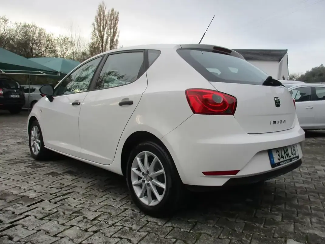 SEAT Ibiza 2013 - 8750 EUR, 170000 km - 170000km - foto 5 de 22