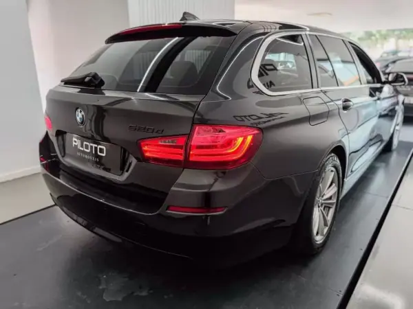 BMW 520 2014 - 14990 EUR, 209924 km - AUTO.MOTO.pt - 209924km - foto 10 de 25