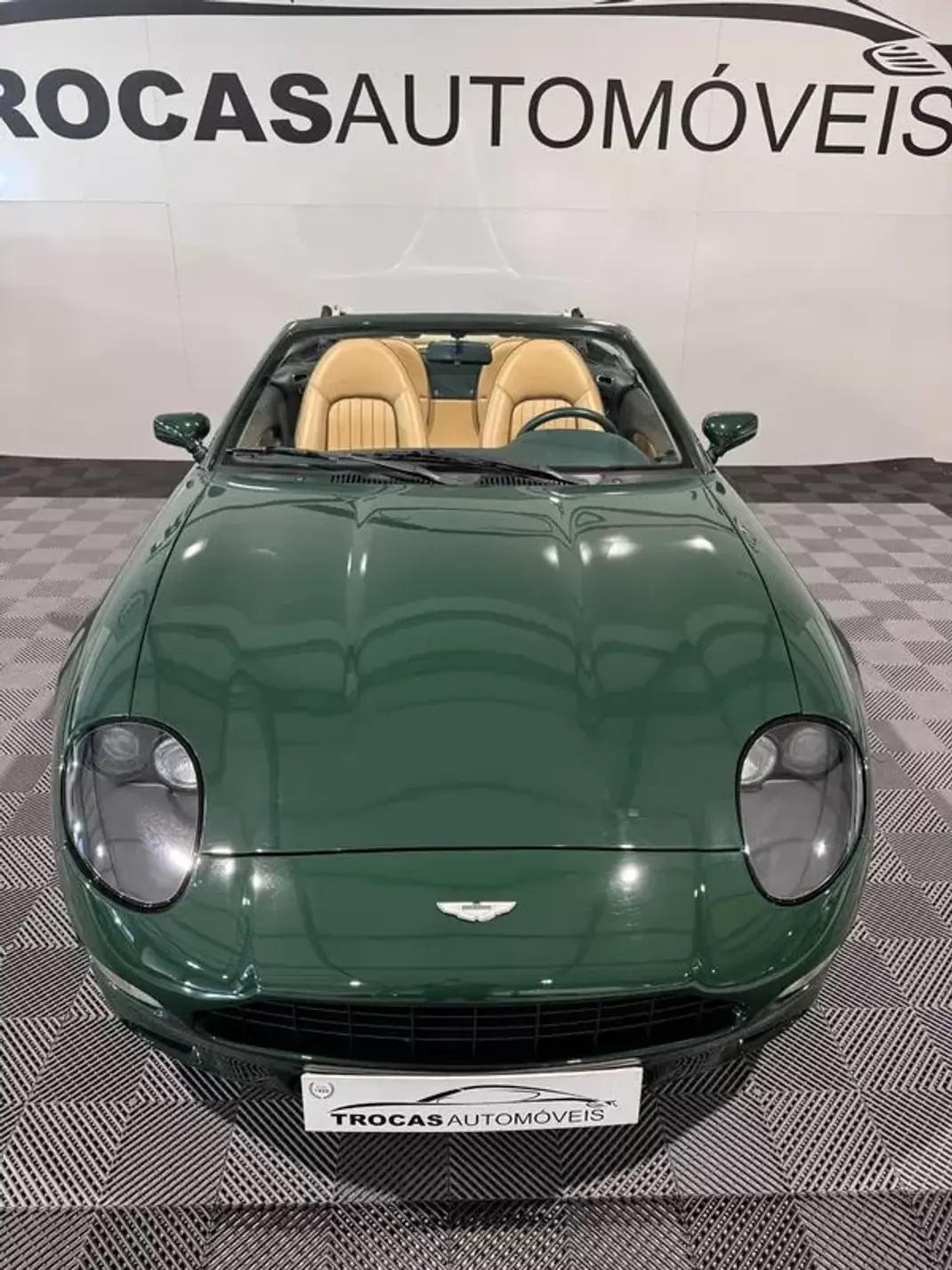 Aston Martin DB7 Vantage Coupé 1997 - 57500 EUR, 41000 km - 41000km - foto 50 de 60