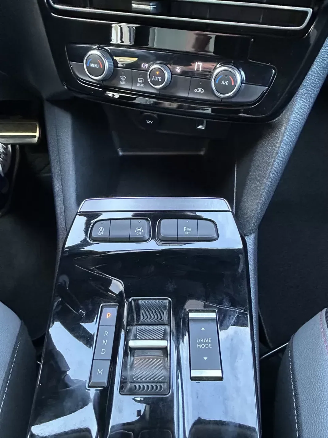 Opel Mokka 2023 - 23400 EUR, 41700 km - AUTO.MOTO.pt - 41700km - foto 12 de 12