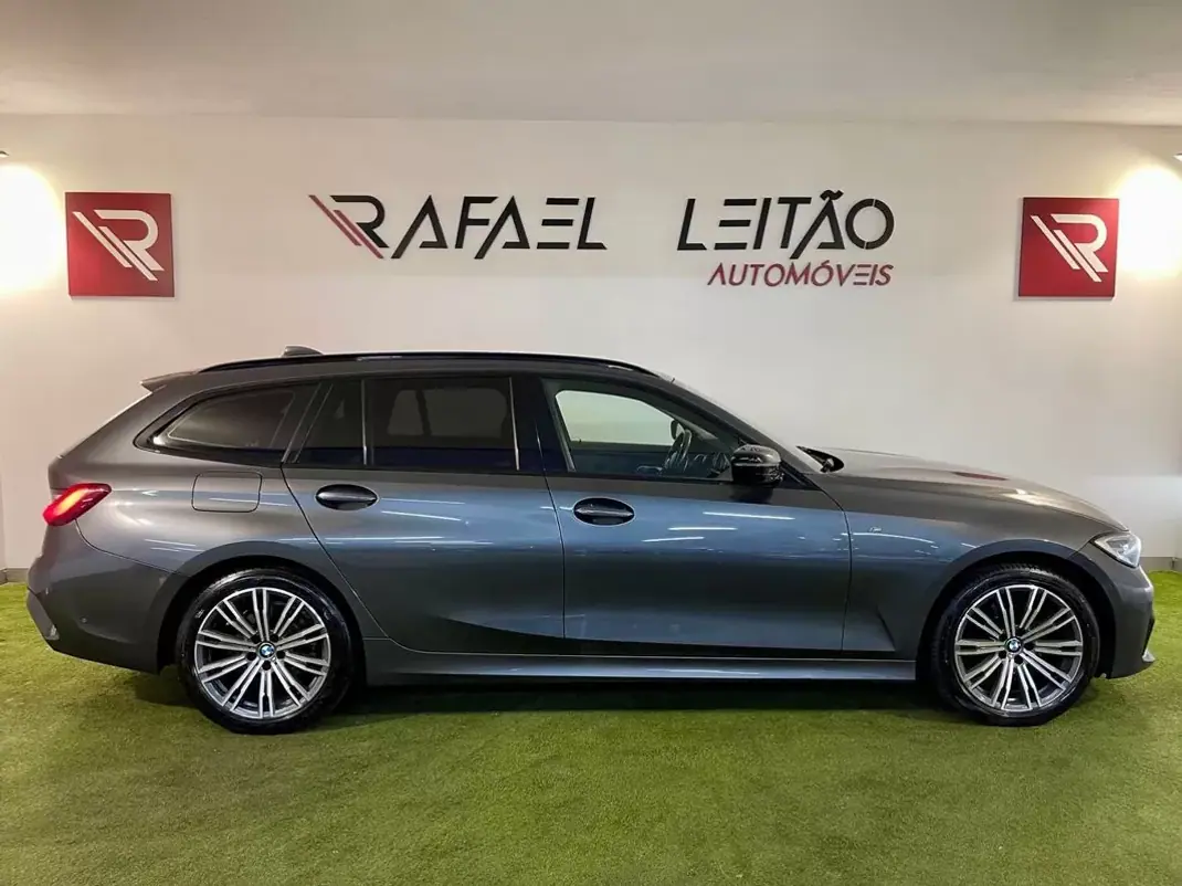 BMW 318 2020 - 26850 EUR, 184000 km - AUTO.MOTO.pt - 184000km - foto 6 de 40