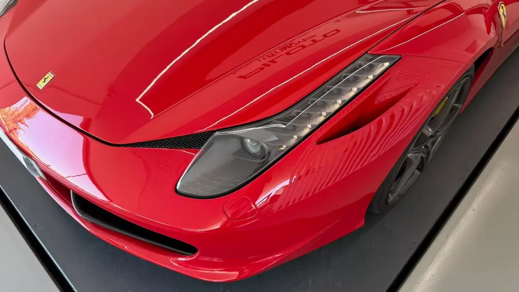 Ferrari 458 Italia 2012 - 214999 EUR, 93159 km - 93159km - foto 2 de 25