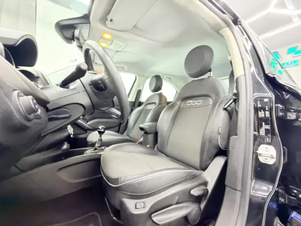 Fiat 500X 2017 - 9500 EUR, 154000 km - AUTO.MOTO.pt - 154000km - foto 18 de 21