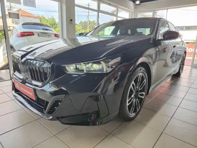 BMW 530e 2024 - 52500 EUR, 11000 km - AUTO.MOTO.pt - 11000km - foto 37 de 41