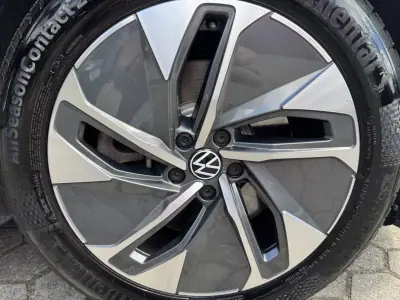 Volkswagen ID.5 2022 - 28750 EUR, 118000 km - AUTO.MOTO.pt - 118000km - foto 44 de 45