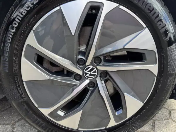Volkswagen ID.5 2022 - 28750 EUR, 118000 km - AUTO.MOTO.pt - 118000km - foto 44 de 45