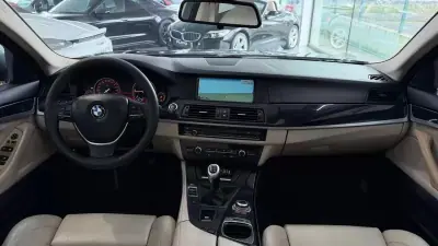 BMW 520 2013 - 13990 EUR, 253031 km - AUTO.MOTO.pt - 253031km - foto 13 de 40