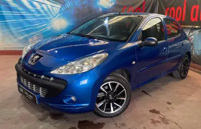 Peugeot 206 2011 - 127000km