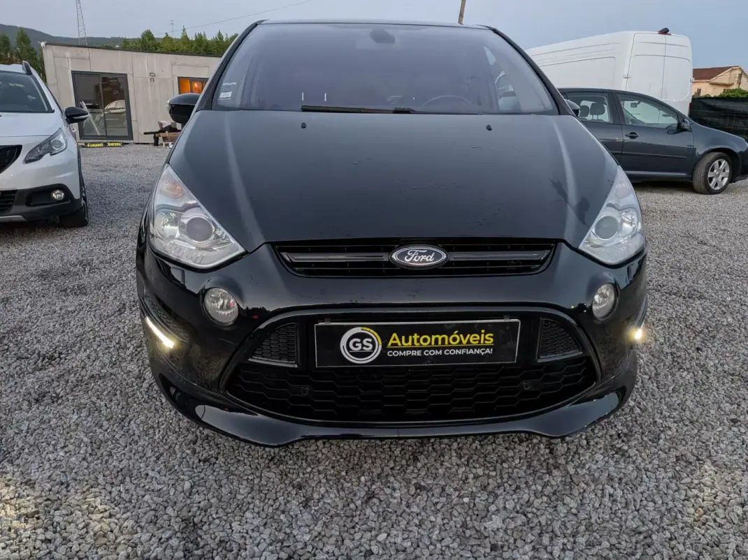 Ford S-Max 2011 - 10900 EUR, 285000 km - 285000km - foto 2 de 15