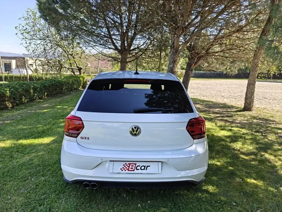 Volkswagen Polo 2018 - 24490 EUR, 59000 km - AUTO.MOTO.pt - 59000km - foto 11 de 50