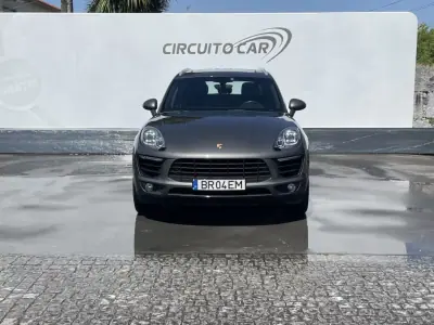 Porsche Macan 2014 - 34900 EUR, 215608 km - AUTO.MOTO.pt - 215608km - foto 9 de 41
