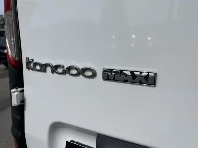 Renault Kangoo 1.5 DCi Maxi 2021 - 13250 EUR, 125000 km - AUTO.MOTO.pt - 125000km - foto 37 de 39
