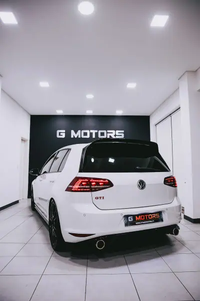 Volkswagen Golf 2016 - 29900 EUR, 137000 km - AUTO.MOTO.pt - 137000km - foto 6 de 19