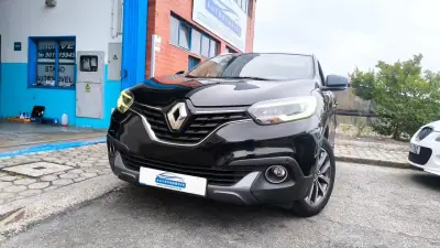 Renault Kadjar 2015 - 11900 EUR, 165000 km - AUTO.MOTO.pt - 165000km - foto 2 de 15