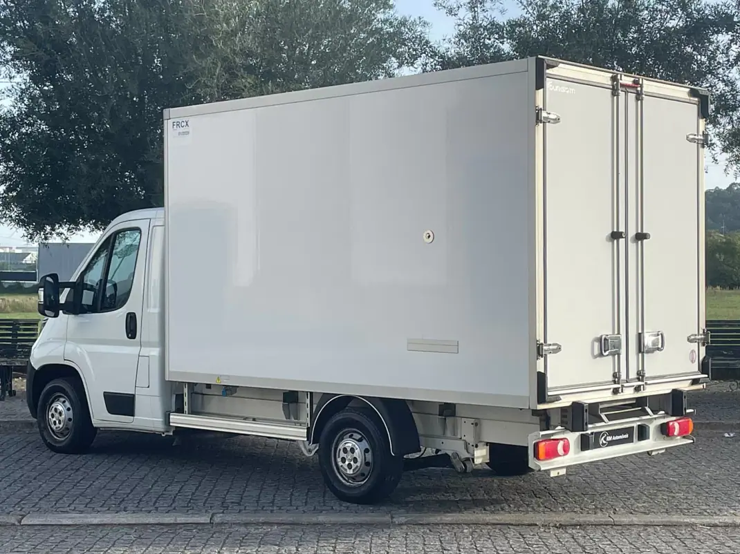 Peugeot Boxer 2020 - 25900 EUR, 155000 km - 155000km - foto 14 de 31
