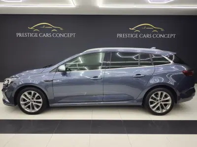 Renault Mégane Sport Tourer 2018 - 14450 EUR, 246155 km - AUTO.MOTO.pt - 246155km - foto 6 de 37