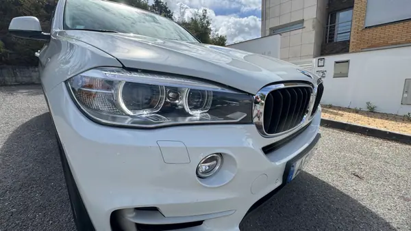 BMW X5 2016 - 21000 EUR, 230000 km - AUTO.MOTO.pt - 230000km - foto 23 de 23