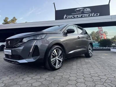 Peugeot 3008 2022 - 21750 EUR, 68000 km - AUTO.MOTO.pt - 68000km - foto 21 de 48
