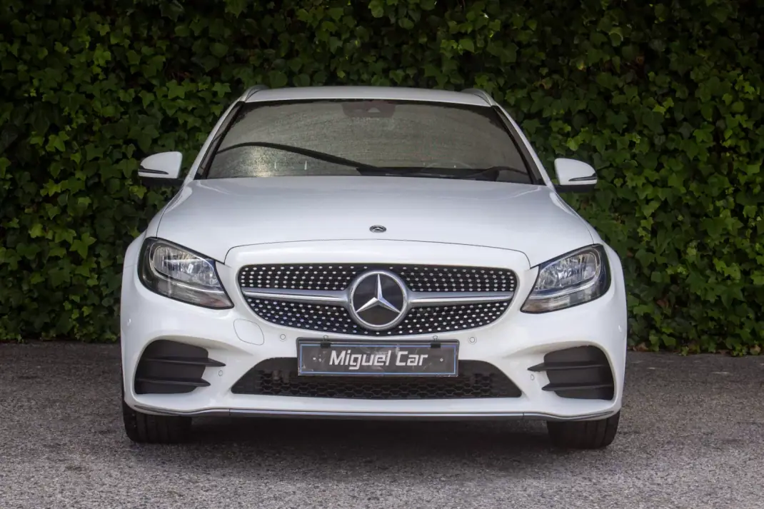 Mercedes-Benz C 300 2020 - 29900 EUR, 130000 km - 130000km - foto 2 de 16