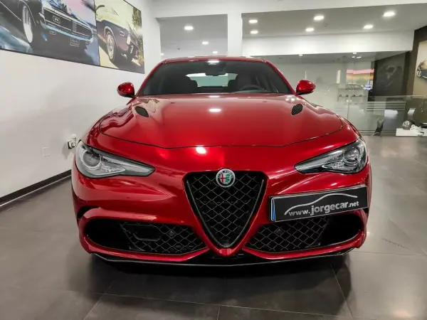 Alfa Romeo Giulia 2018 - 62500 EUR, 53000 km - AUTO.MOTO.pt - 53000km - foto 2 de 60