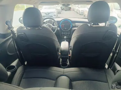 MINI Cooper S 2016 - 16000 EUR, 232000 km - AUTO.MOTO.pt - 232000km - foto 17 de 46