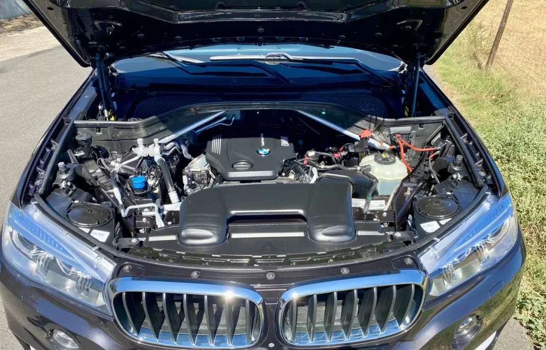 BMW X5 2018 - 34700 EUR, 99828 km - 99828km - foto 24 de 28