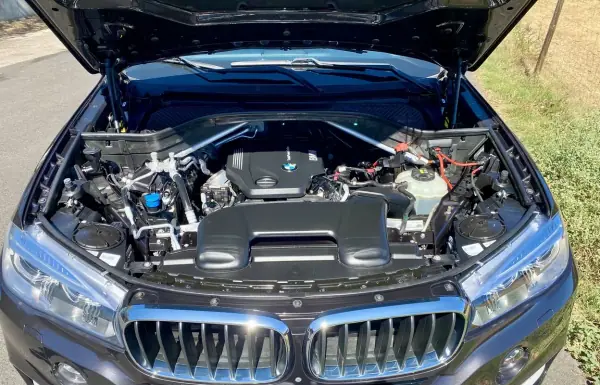 BMW X5 2018 - 34700 EUR, 99828 km - AUTO.MOTO.pt - 99828km - foto 24 de 28