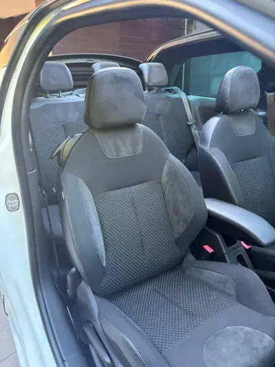 Citroën DS3 2013 - 10900 EUR, 135000 km - AUTO.MOTO.pt - 135000km - foto 28 de 31