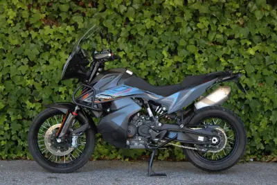 KTM Adventure 890 2022 - 9250 EUR, 29500 km - AUTO.MOTO.pt - 29500km - foto 3 de 7