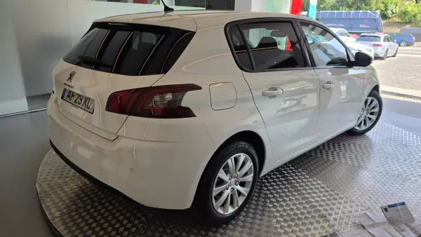 Peugeot 308 2021 - 9500 EUR, 224621 km - 224621km - foto 20 de 59