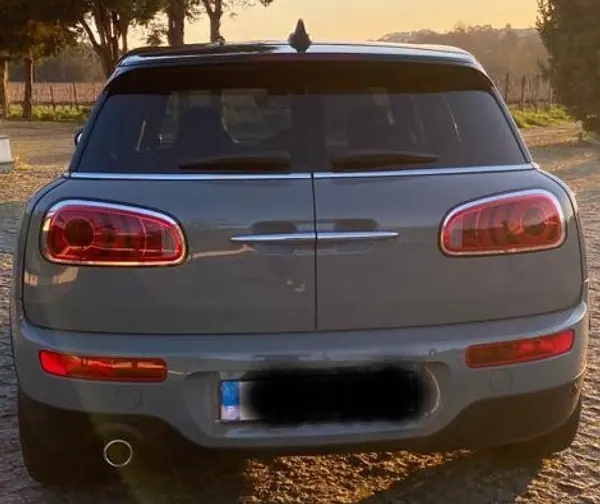 MINI Clubman 2018 - 16500 EUR, 270000 km - AUTO.MOTO.pt - 270000km - foto 4 de 12
