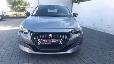 Peugeot 208 2022 - 13565 EUR, 63583 km - AUTO.MOTO.pt - 63583km - foto 22 de 37