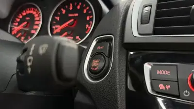 BMW 218 2016 - 19490 EUR, 108715 km - AUTO.MOTO.pt - 108715km - foto 21 de 35
