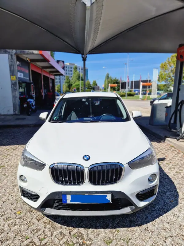BMW X1 2017 - 17500 EUR, 150000 km - 150000km - foto 5 de 12