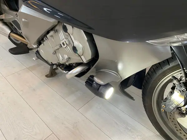 BMW R 12 Base 2014 - 12500 EUR, 66400 km - AUTO.MOTO.pt - 66400km - foto 13 de 18
