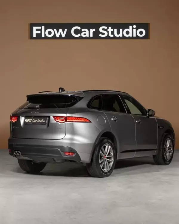 Jaguar F-Pace 2020 - 36950 EUR, 80000 km - AUTO.MOTO.pt - 80000km - foto 6 de 37