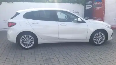 BMW 116 2023 - 23490 EUR, 90760 km - AUTO.MOTO.pt - 90760km - foto 19 de 40