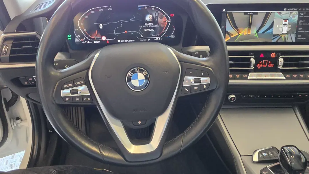 BMW 320 2021 - 25900 EUR, 221792 km - AUTO.MOTO.pt - 221792km - foto 43 de 61