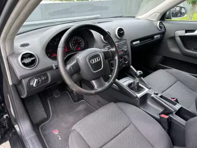 Audi A3 Sportback 2007 - 6900 EUR, 350000 km - AUTO.MOTO.pt - 350000km - foto 27 de 49