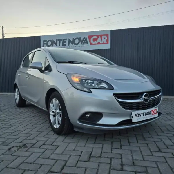 Opel Corsa 2017 - 9750 EUR, 130248 km - AUTO.MOTO.pt - 130248km - foto 17 de 19