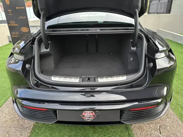 Porsche Taycan 2021 - 99900 EUR, 66000 km - AUTO.MOTO.pt - 66000km - foto 31 de 71